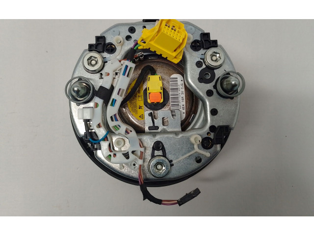 Подушка безопасности водителя 8X0880201C Audi A1