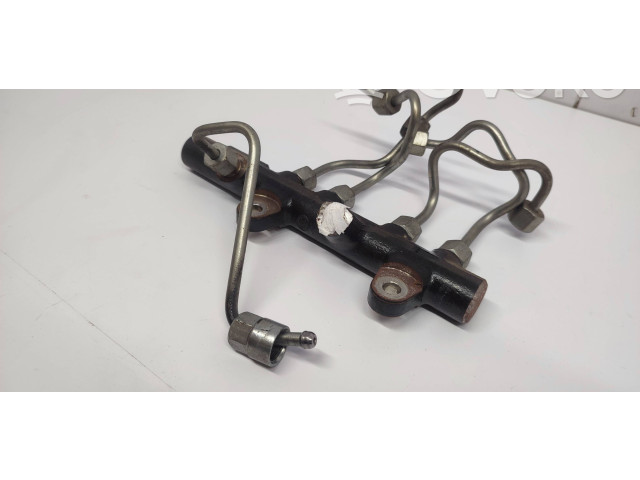 Магистральная трубка топлива