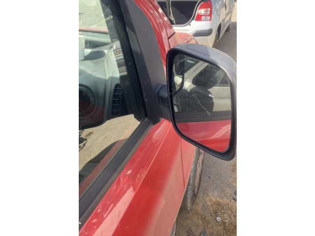 Зеркало (механическое)       Citroen Nemo   -  года   