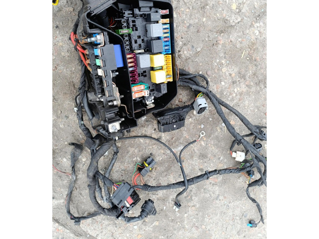 Блок предохранителей     Mercedes-Benz A W176    