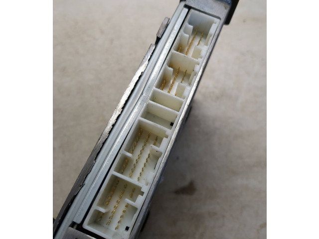 Блок управления двигателя 1753005250, 8966153461   Lexus IS 200-300