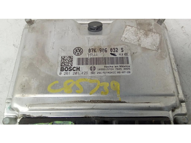 Блок управления двигателя 07K906032S, 0261201129 Volkswagen Golf V