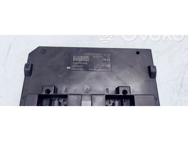 Блок комфорта 5Q0937084CJ Audi A3 S3 8V