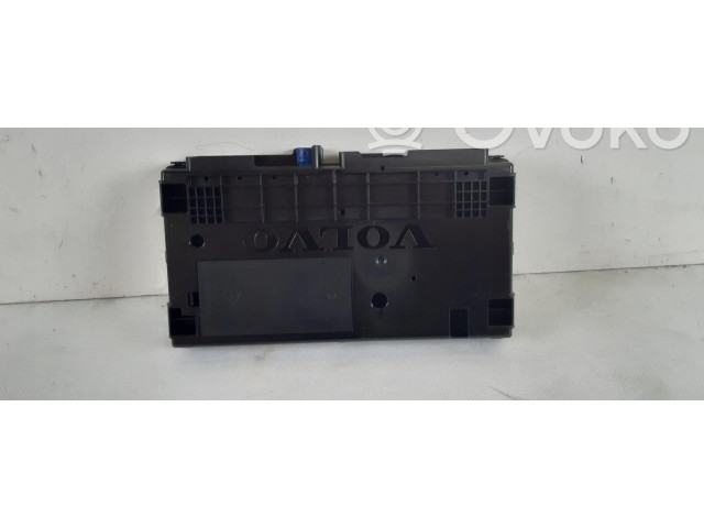 Блок управления 32334157 Volvo XC40