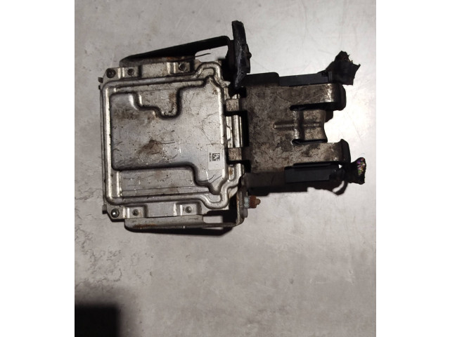 Блок управления двигателя 04c906020k Skoda Citigo