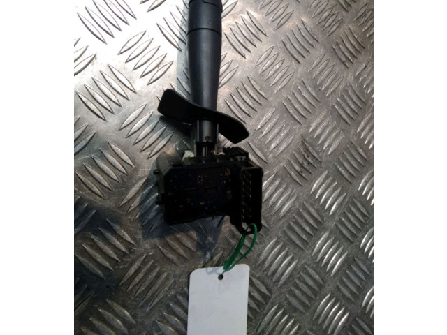 Ручка стеклоочистителей 6001549644 Dacia Logan I