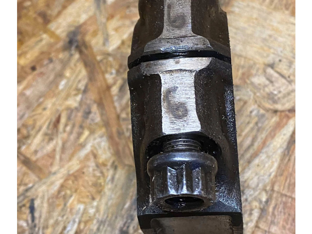 Píst 11005 Mercedes-Benz S W126