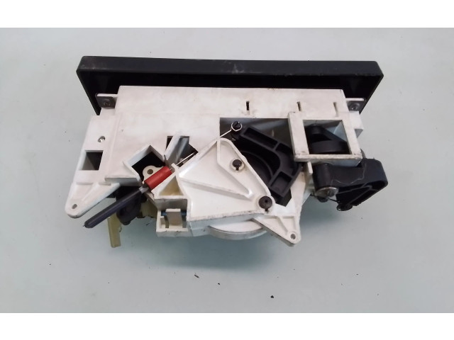 Блок управления климат-контролем    Audi 80 90 B2