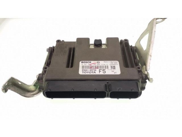 Řídící jednotka 0281031706   Toyota Avensis T270 2015