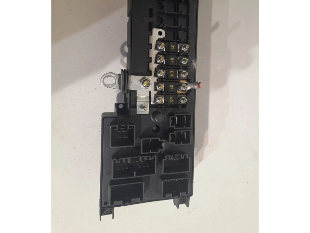 Блок предохранителей 8678449, 009260617   Volvo V70    