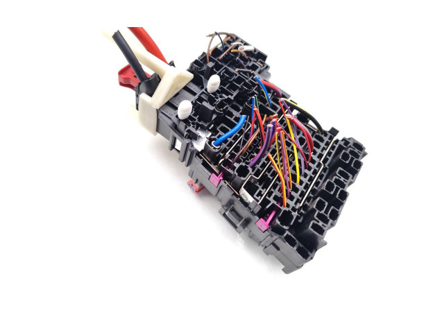 Блок предохранителей 5Q0937615C Audi A3 S3 8V