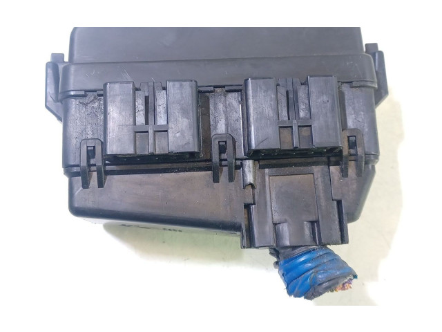 Блок предохранителей    Honda HR-V    