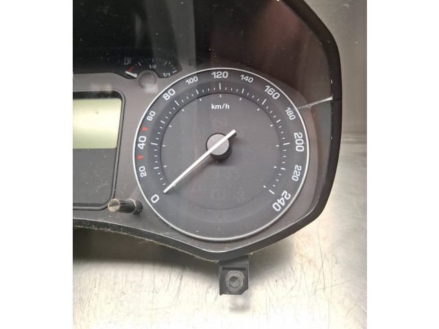 Панель приборов 1z0920810e Skoda Octavia Mk2 (1Z)