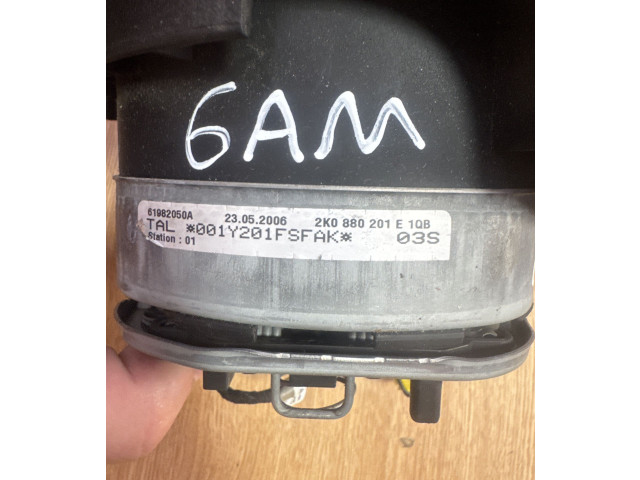 Подушка безопасности водителя 61607480, 2K0880201 Volkswagen Caddy