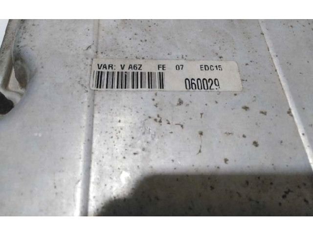 Блок управления двигателя 0281011779   Citroen C8