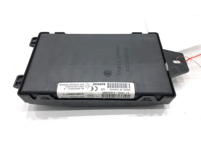 Блок управления 8201068829 Dacia Duster II