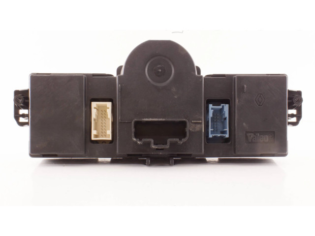 Блок управления климат-контролем Renault Clio II