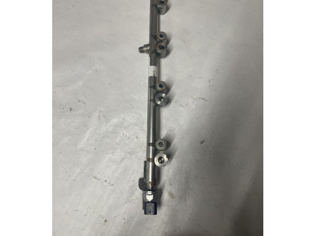 Топливная рампа 12669890   Chevrolet Camaro   для двигателя LT1 (6.2L)