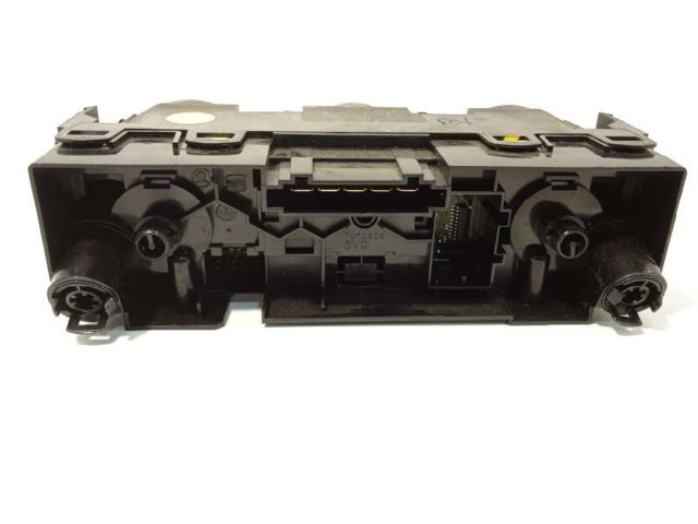 Модуль блока управления кондиционером 6V0820045B, 6V0820045B9B9 Skoda Fabia Mk3 (NJ)