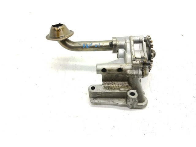 Масляный насос 038115105C Skoda Octavia Mk2 (1Z)