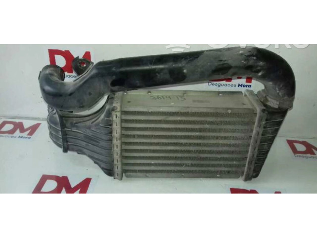 Интеркулер  24406701   Opel Meriva A 