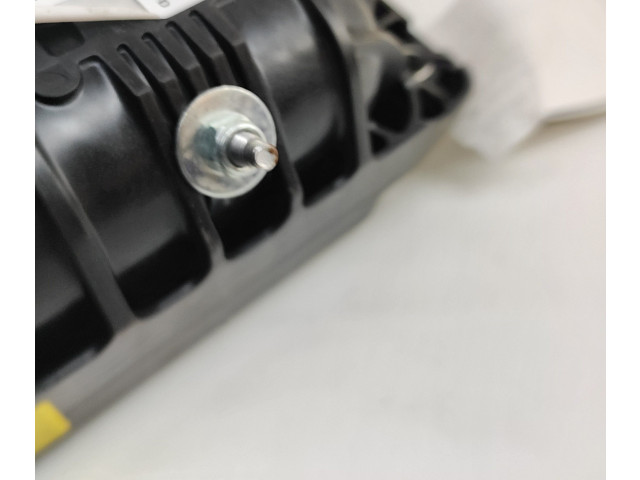 Шатун 4KE880204D Audi e-tron