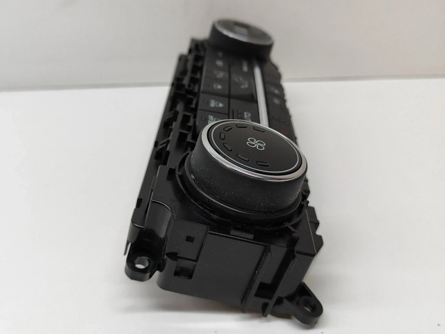 Включатель регулировки салона