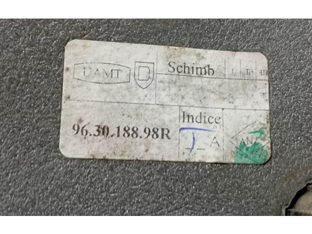 Зеркало электрическое Dacia Logan II 2012 - 2020 года