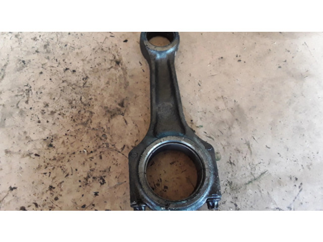 Ojnice Chrysler Voyager 2.5