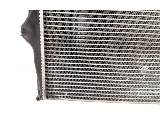 Интеркулер 8743870 Volvo XC90 2.5