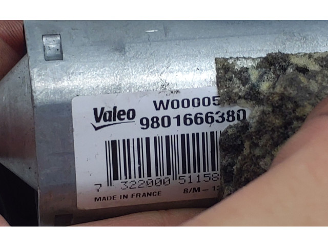 Двигатель стеклоочистителя заднего стекла