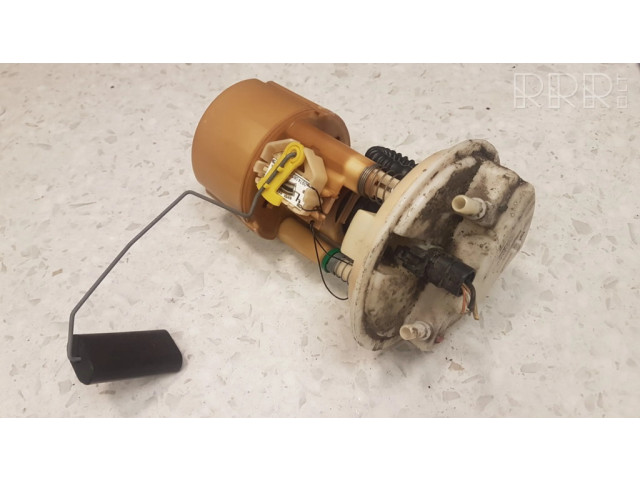 Насос топлива (в топливном баке)