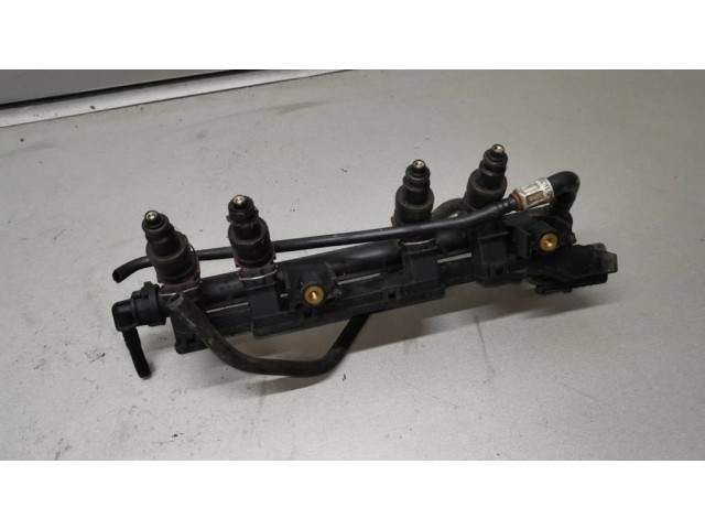 Vstřikovač 7700870914 Renault Twingo I pro benzínový motor 1.4