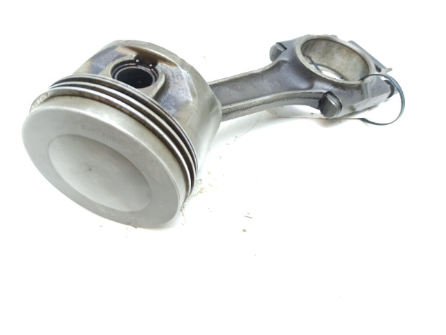 Поршень с шатуном EAC1868, SDF25 Jaguar XJS