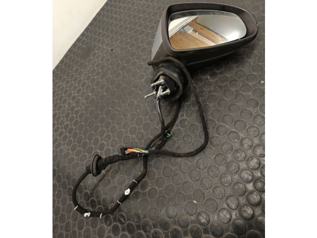 Зеркало электрическое Audi A1 2010 - 2018 года