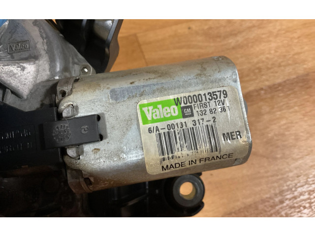 Моторчик заднего дворника 13282361, 6A001313172 Opel Meriva B