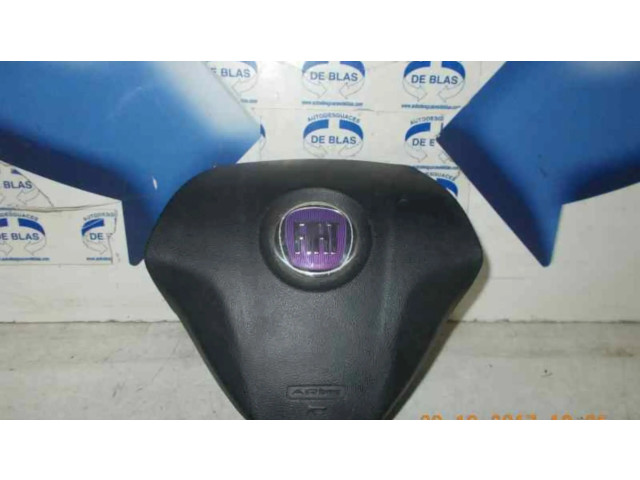 Подушка безопасности водителя PA70043042   Fiat Punto (199)