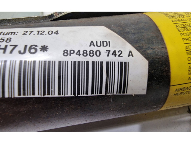 Боковая подушка безопасности 8P4880742A   Audi A3 S3 A3 Sportback 8P