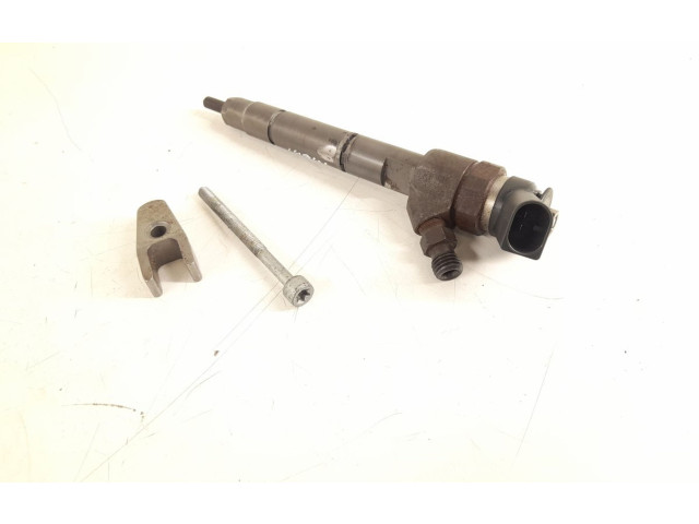 Форсунка 6400700787, A6400700787    Mercedes-Benz A W169  OM 640.940 