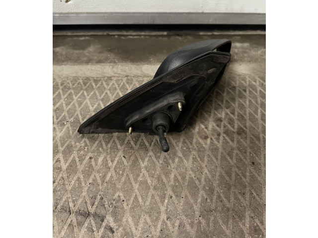 Зеркало (механическое)       Mazda 323 F  1999 - 2003 года   