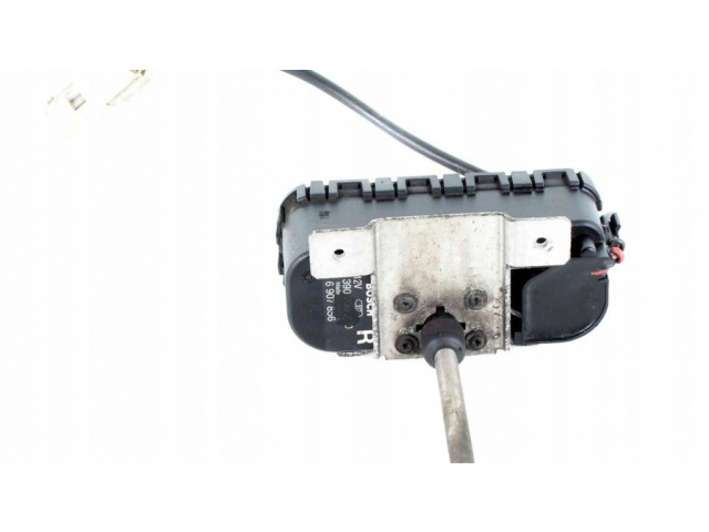 Моторчик стеклоочистителя 6907856    Land Rover Range Rover L322