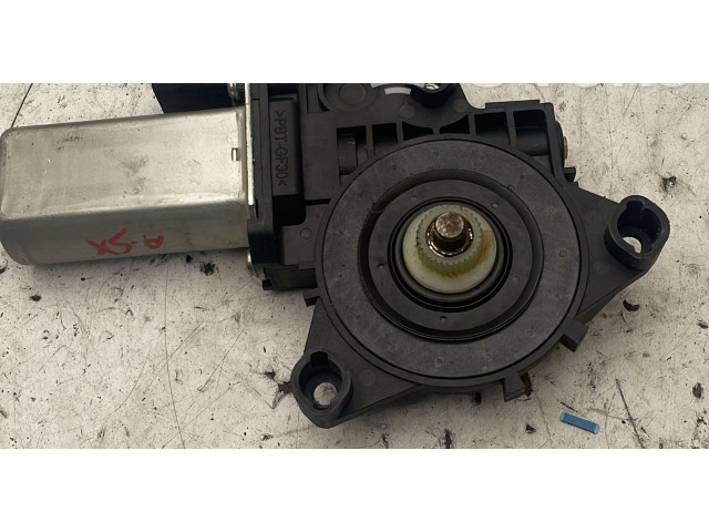 Моторчик дворников 50046603, 50046603    Fiat Idea