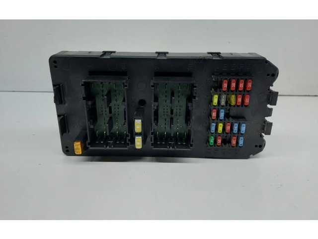 Блок предохранителей 56050066AC   Jeep Grand Cherokee (WK)    