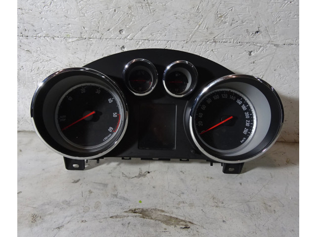 Přístrojová deska Opel Zafira C 2014 13460582, 13460582