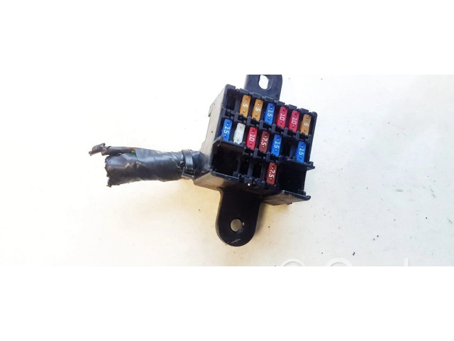 Pojistková skříňka 5615xa1 Mazda 5 2005