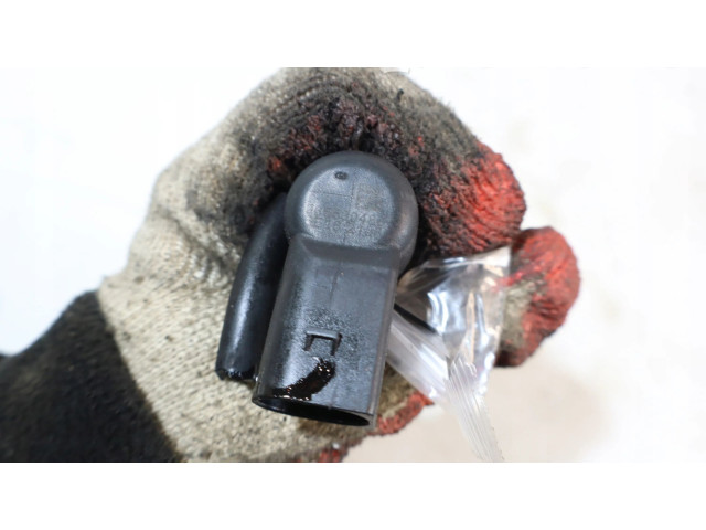 Vstřikovač Mazda 2