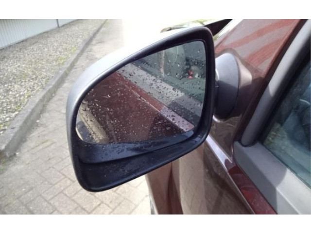 Зеркало электрическое        Dacia Duster  2010 - 2017 года   