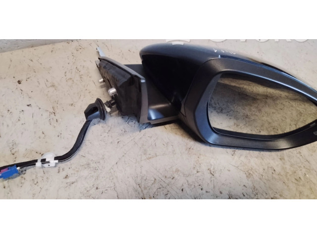 Зеркало электрическое        Audi e-tron   -  года   
