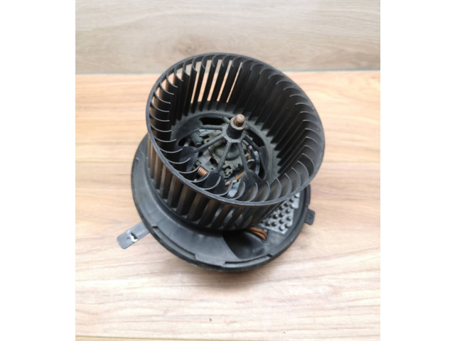 Вентилятор печки 998924E Audi Q3 8U