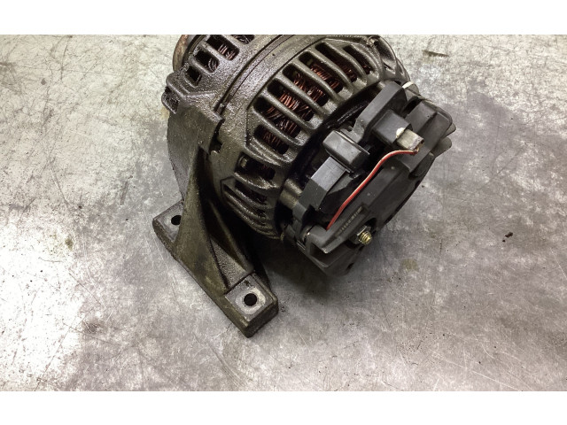 Генератор 8676498, 0124525029   Volvo V70      